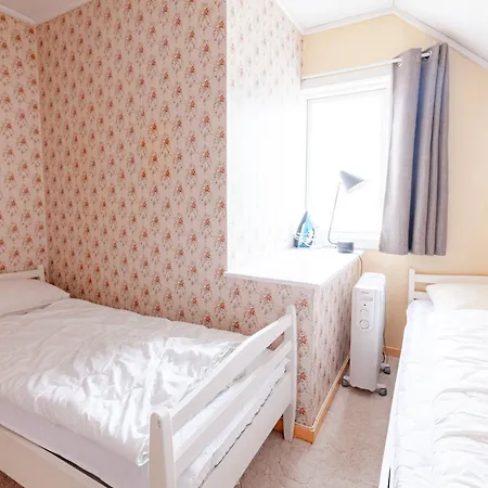 Reine Mountain View Retreat Prázdninový dům Moskenes